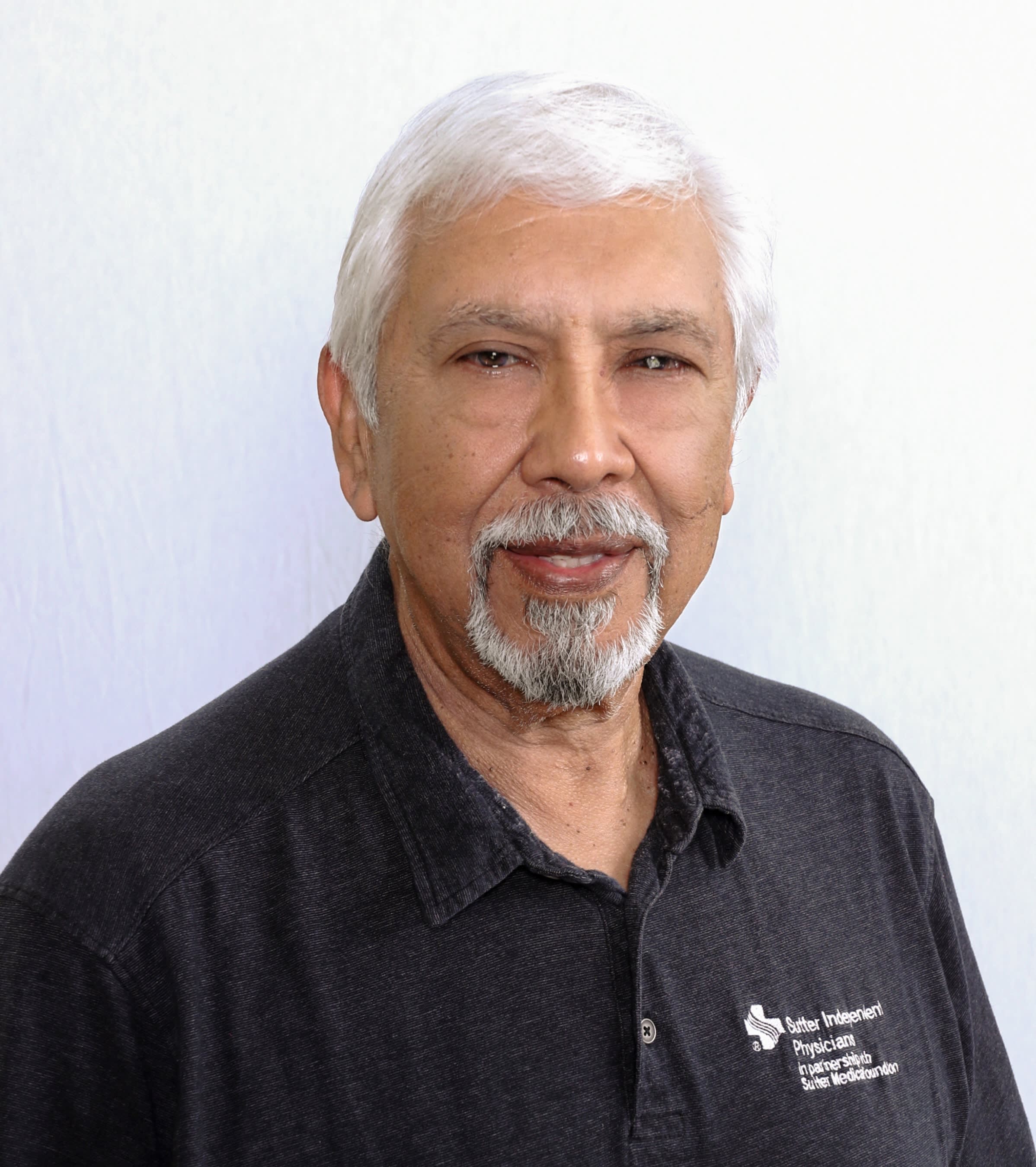 José Arévalo, MD